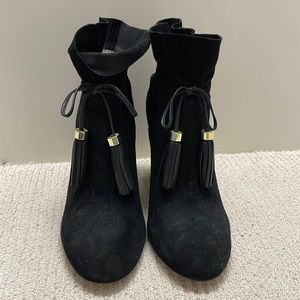 Louise el Cue black suede tassel booties